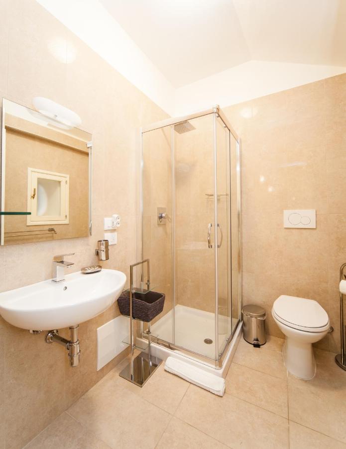 נאפולי Palazzo Marigliano - Serviced Apartments מראה חיצוני תמונה